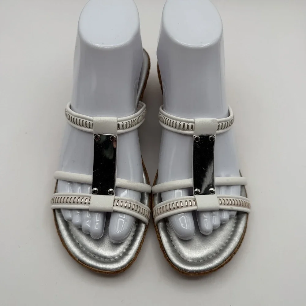 Tuscany by Easy Street Women's Made in Italy Wedge Sandals Sz 6.5 T-Strap White